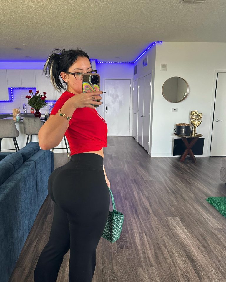Woesenpai Bio, Age, Net Worth, Height, Weight, Relationships